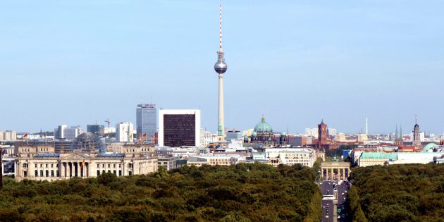 Berlín prohíbe el uso de Uber