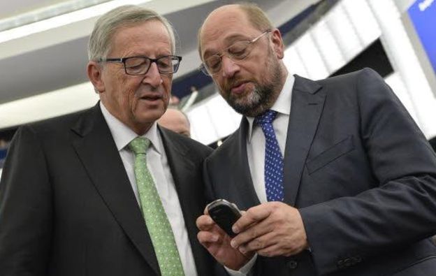 El presidente de la Comisión Europea se resiste a tener smartphone