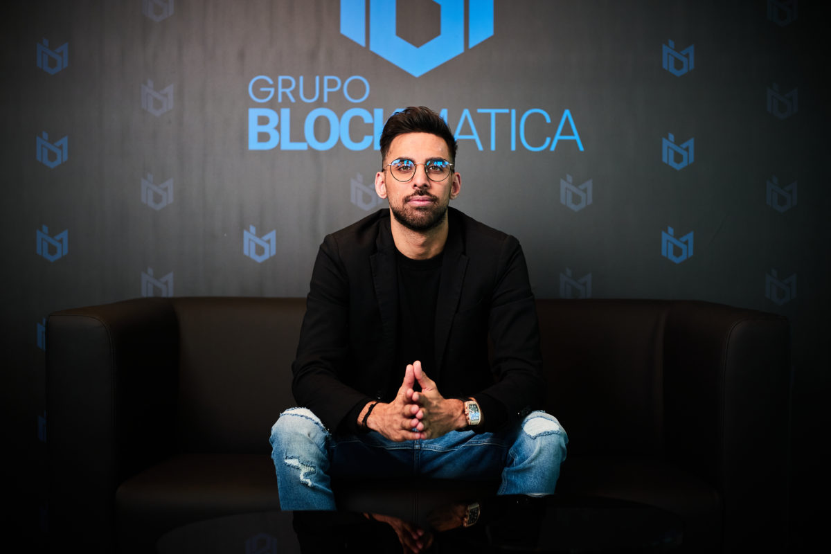 Mani Thawani: «Apoyo la regulación y la apoyaré siempre» : Applicantes –  Información sobre apps y juegos para móviles