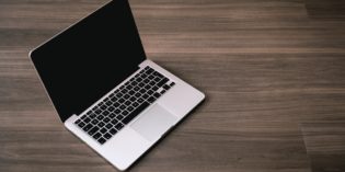 ¿Cuánto cuesta reparar una pantalla de MacBook Pro?