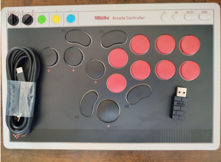 8BitDo Arcade Controller: Perfecto para iniciarse