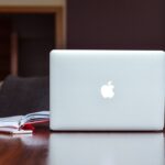 Cómo borrar la caché en MacBook