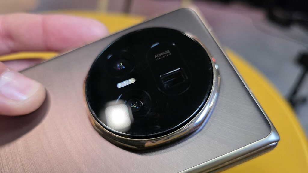 Honor Magic V5: Abrir, plegar