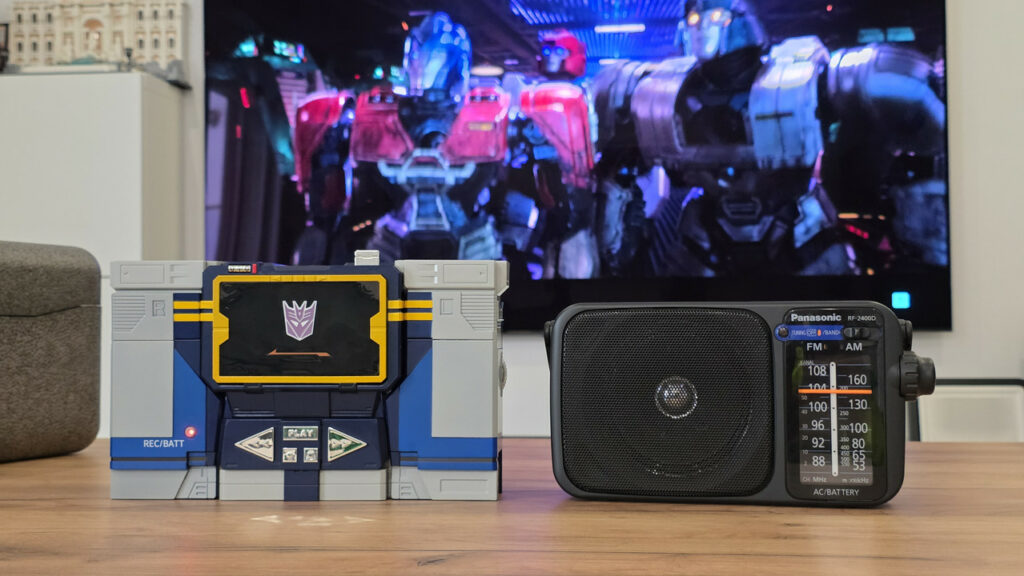 Robosen Soundwave G1 Flagship: ¡a jugar con los robots!