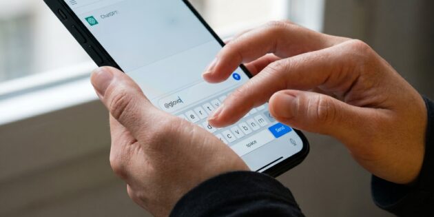 Glovo integra su app en ChatGPT y Claude para buscar y comprar productos mediante IA