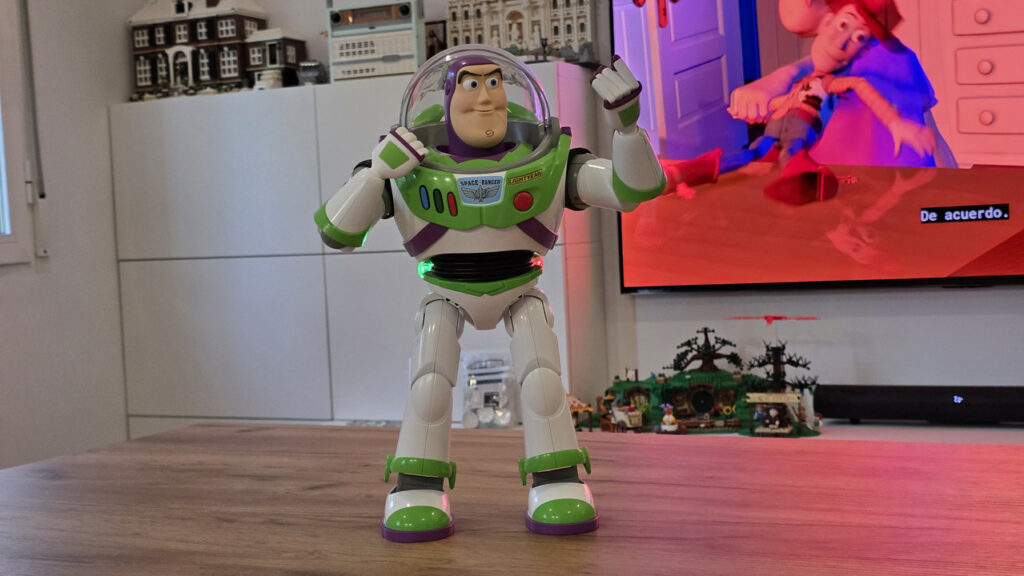 Robosen Buzz Lightyear: más allá de la robótica