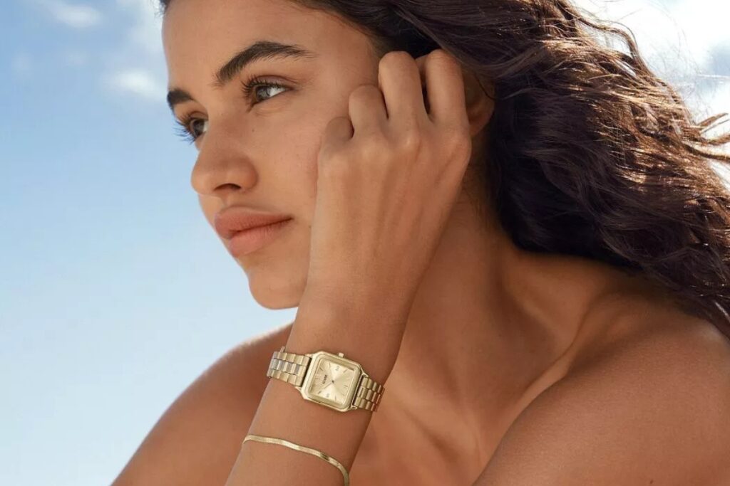 Relojes mujer: el gesto discreto que redefine la elegancia contemporánea