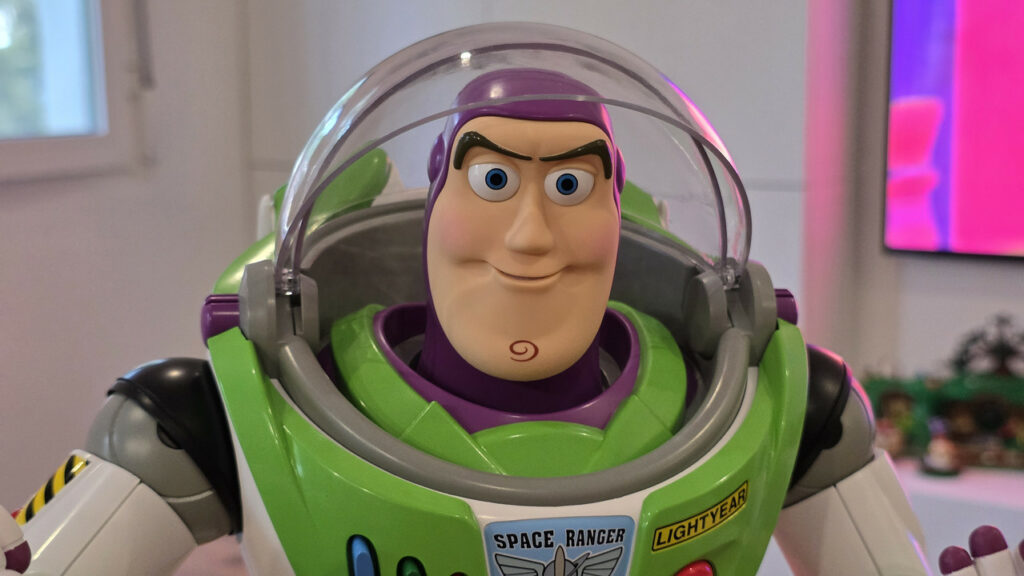 Robosen Buzz Lightyear: más allá de la robótica