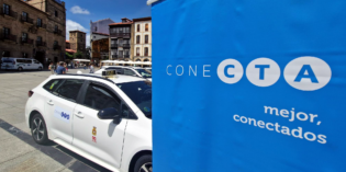 La app CONECTA amplía la reserva de taxis a 12 concejos asturianos y ya integra más de 800 vehículos