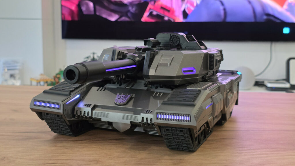 Robosen Megatron G1 Flagship: El bueno de los malos