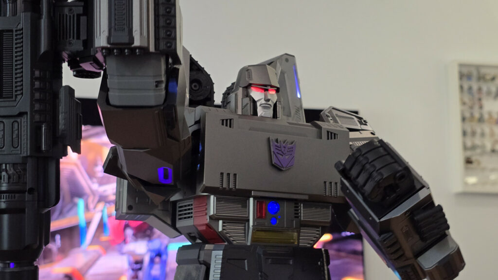 Robosen Megatron G1 Flagship: El bueno de los malos