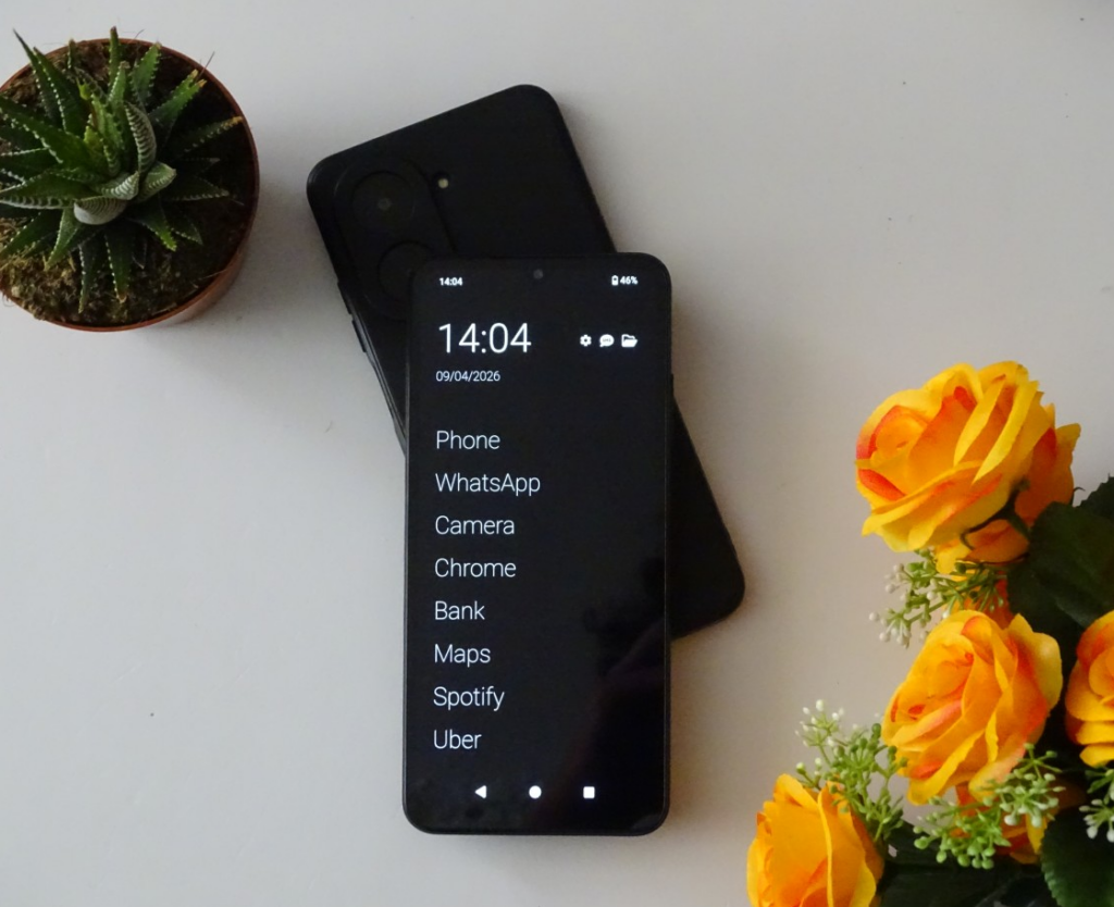 FocusWave: “Se puede vivir una vida plena y feliz sin un teléfono en el bolsillo”