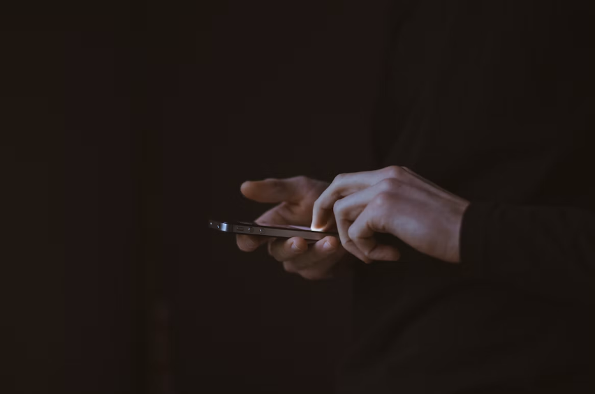 ¿Jugar en la app o en el navegador?