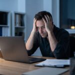 Dos de cada tres emprendedores viven con estrés frecuente y solo el 18% se despiertan descansados
